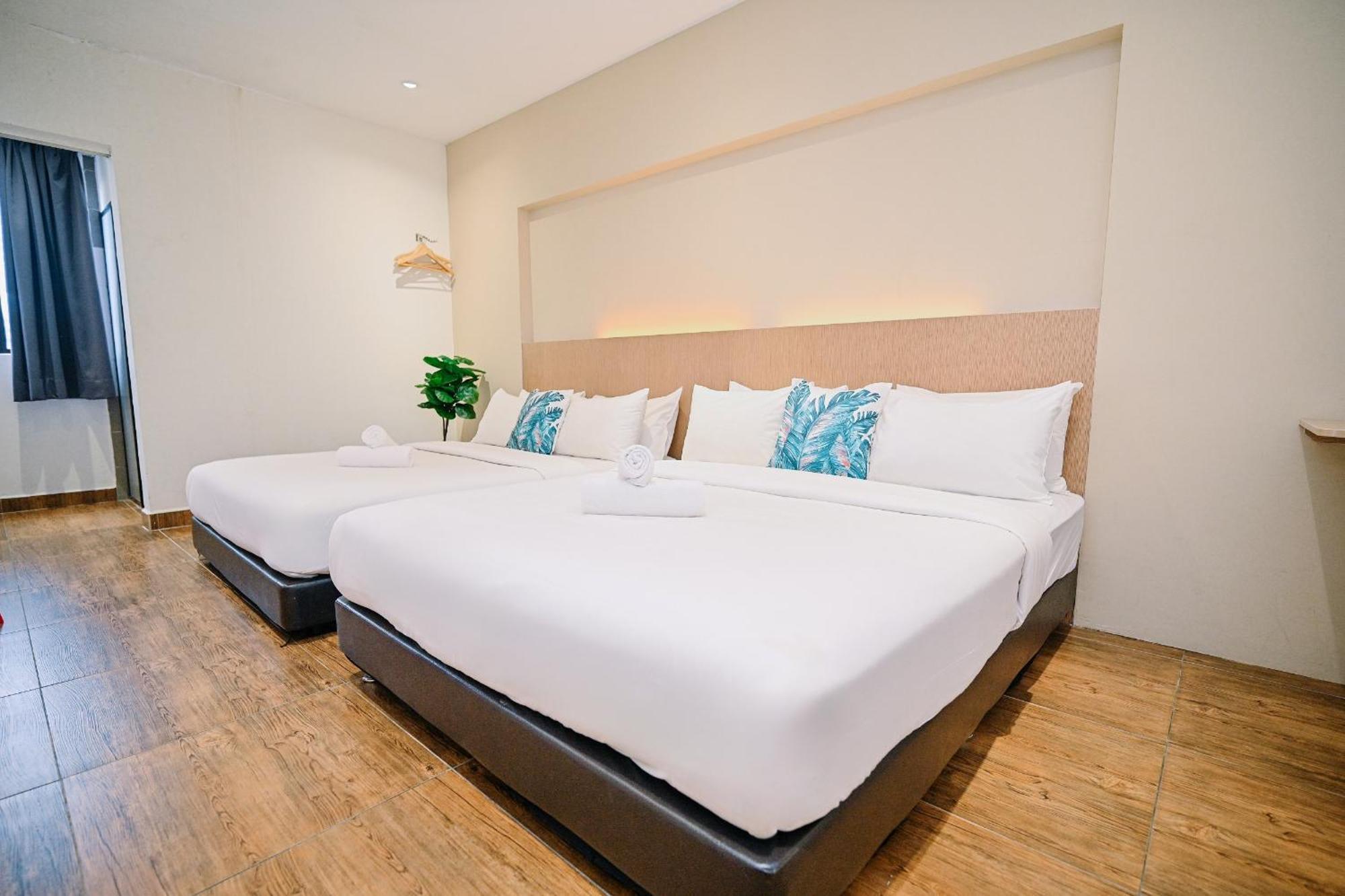 Deluxe Family Room,1623188122:JPEG